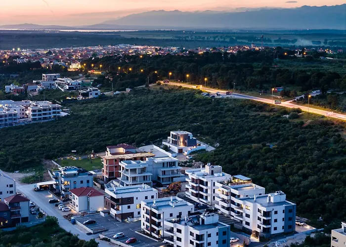 شقة Artemis 3 زادار