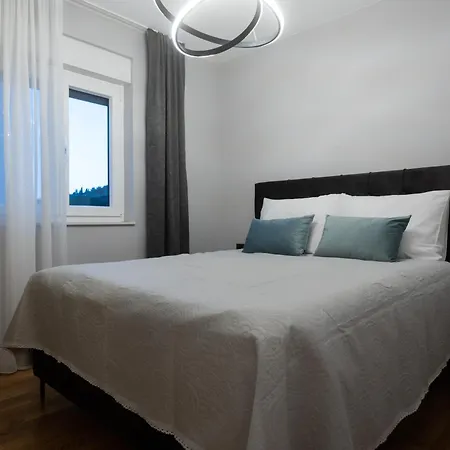 Artemis 3 Apartmán *