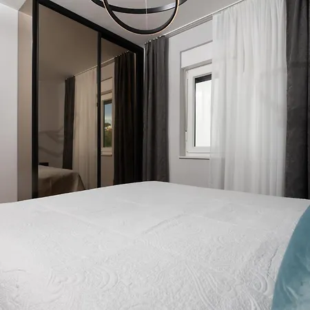 Apartmán Artemis 3 *